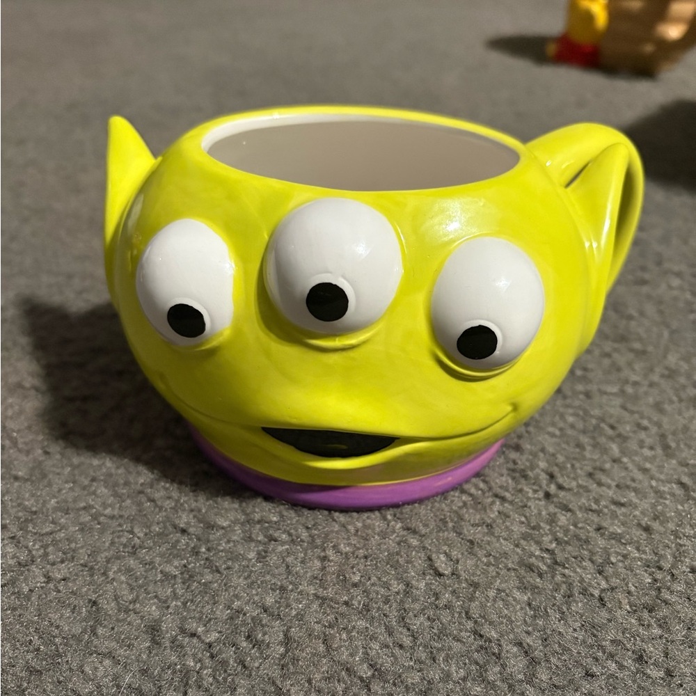 Disney Pixar Alien sculpted mug